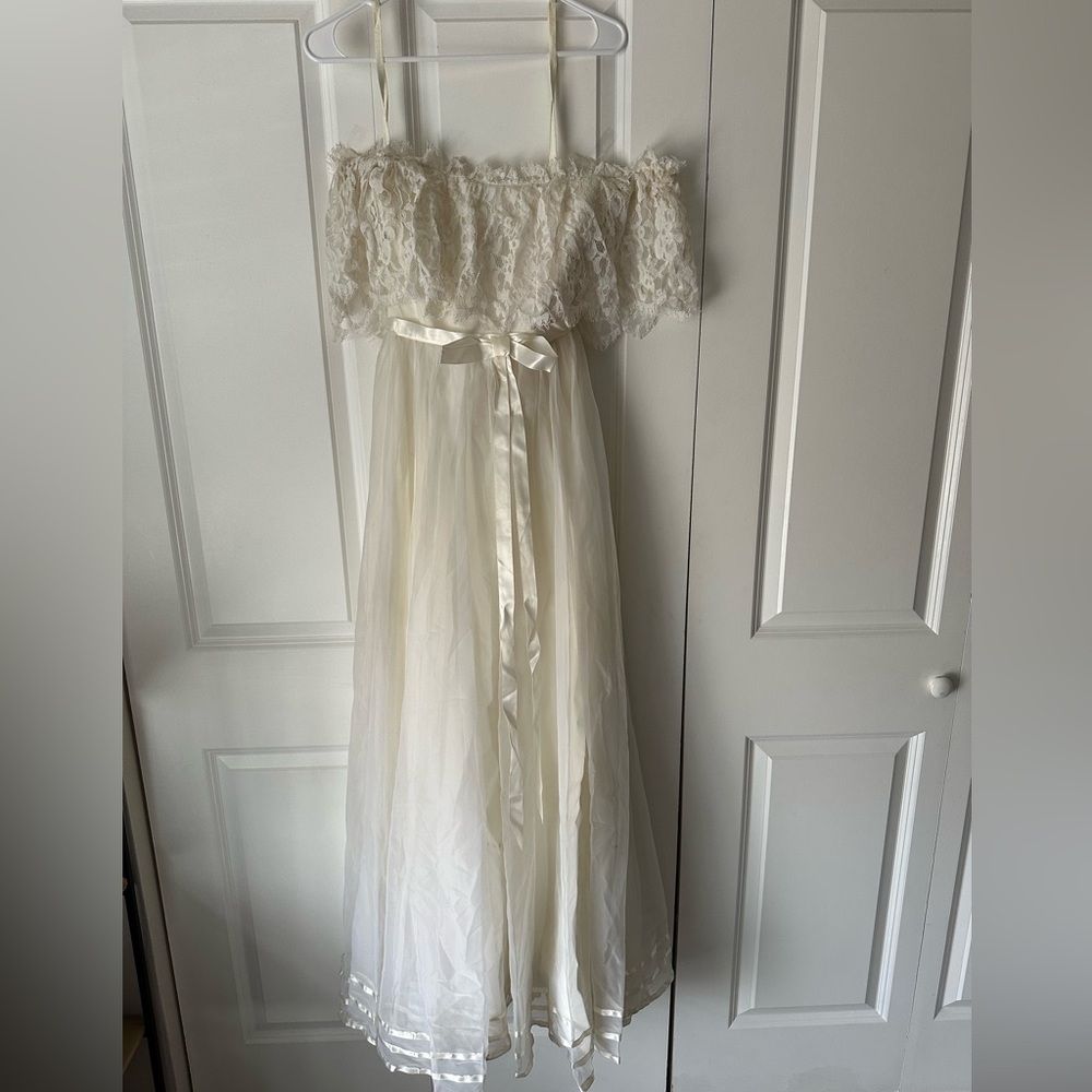 Vintage Wedding Dress